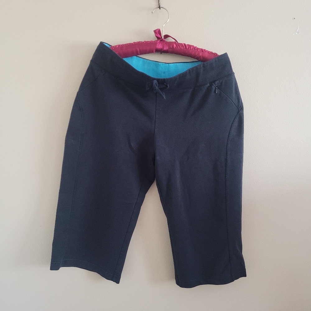 Capris Black Large Workout Athletic Lounge Pants Bottoms